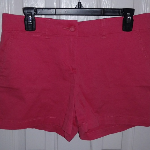 Crown and Ivy shorts sz 8P - Picture 1 of 3